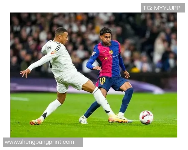 2012西甲经典对决皇马与巴萨的巅峰之战回顾与分析