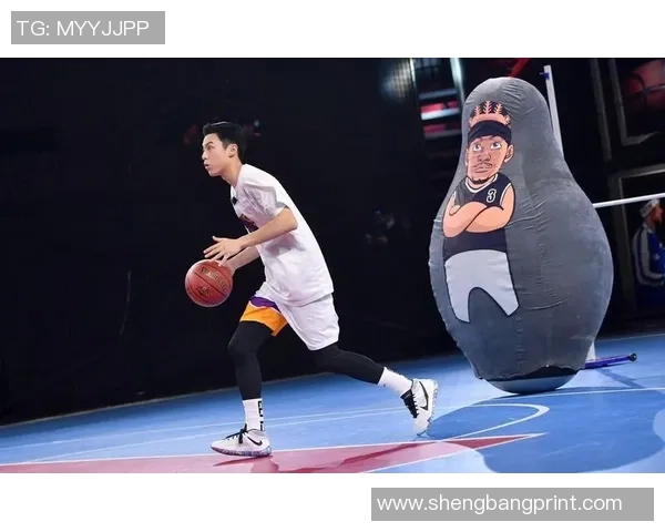 聚焦NBA全明星赛：星光璀璨的赛场背后，球员们的荣耀与挑战