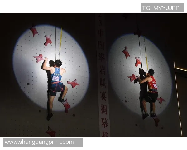 武汉飞盘队在攀岩联赛中以78分稳居积分榜首位